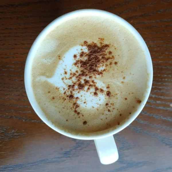 시나몬과 카페라떼 너무 잘 어울린다